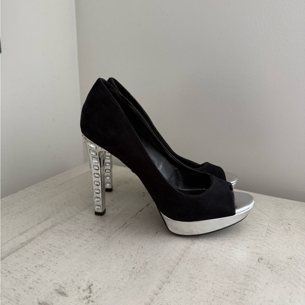 Simply Vera Vera Wang Black and Silver High Heels